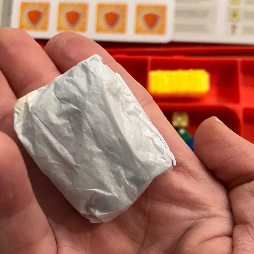 CALLOUT CLEAR OUT Hasbro Monopoly GO Travel Case - 27 out of 40 Building Pieces - Picture 6 of 6